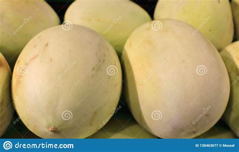 Lovelymelons has lovely melons